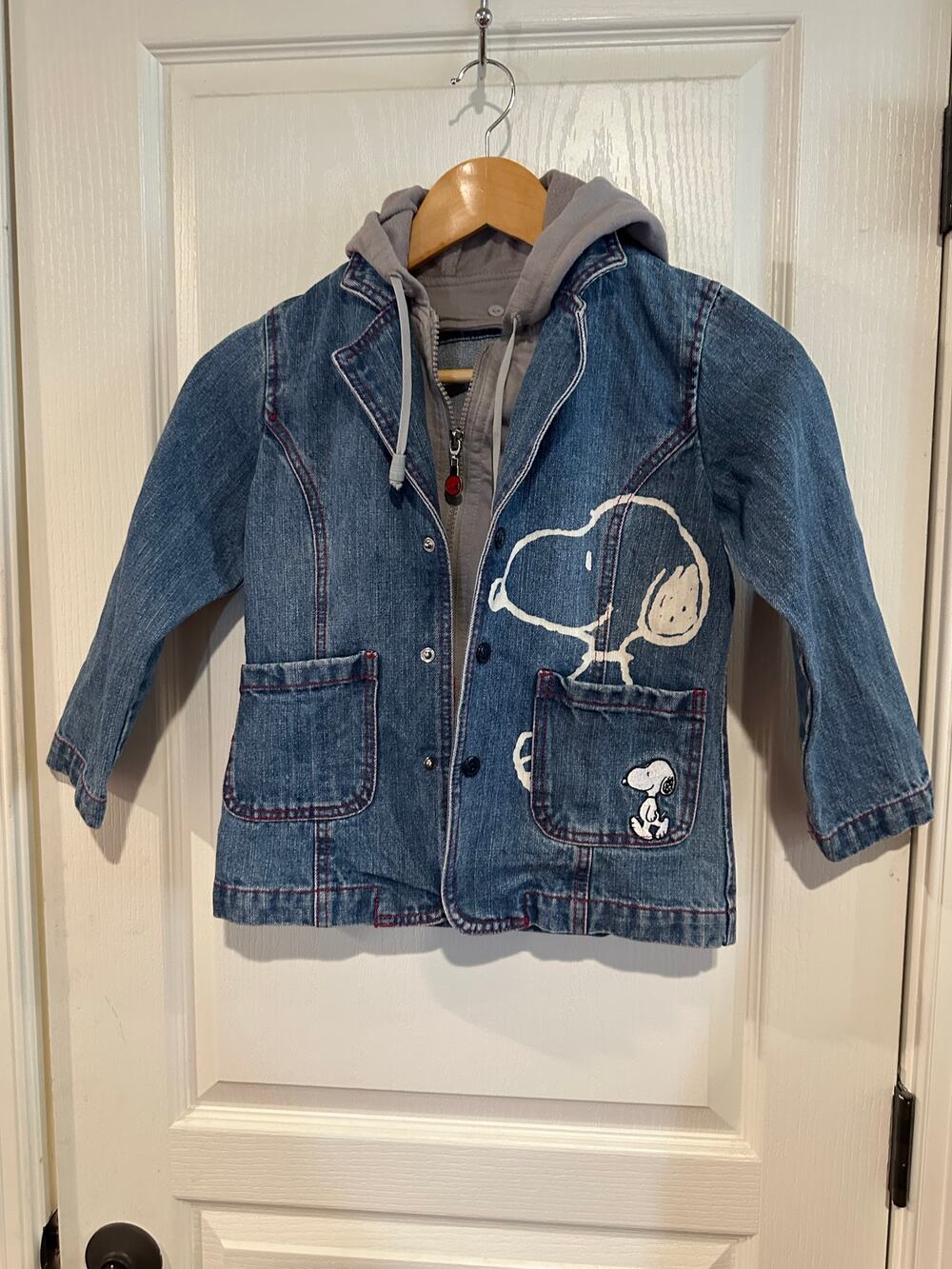 Kids Snoopy Peanuts Jean jacket 120 - 6 or 6X